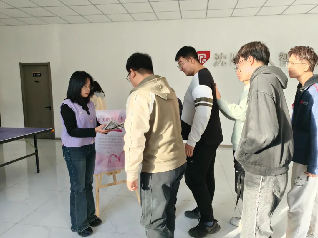 “谢”要勇敢说出来——万事娱乐感恩节特别活动