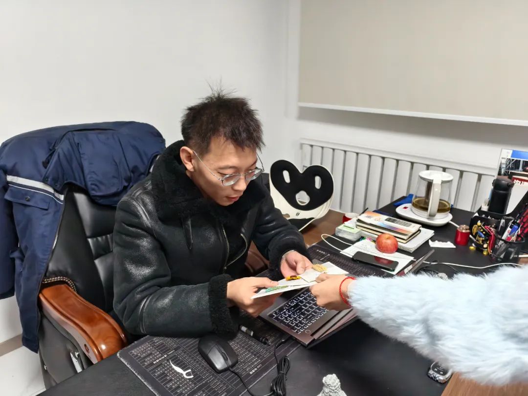 “谢”要勇敢说出来——万事娱乐感恩节特别活动